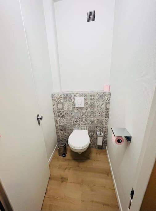 Appart T4 85M2 Spacieux Climatisation Parking Rodez Exterior foto